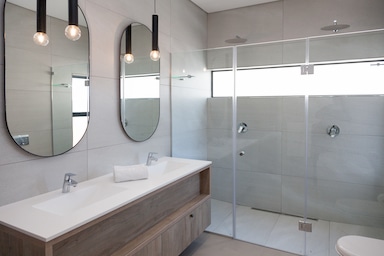 eleven past mirrors and pendants with hansgrohe taps